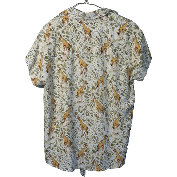 Jane & Delancey Womens Small Giraffe Blouse Button Front Short Sleeve Safari NWT - Picture 4 of 10